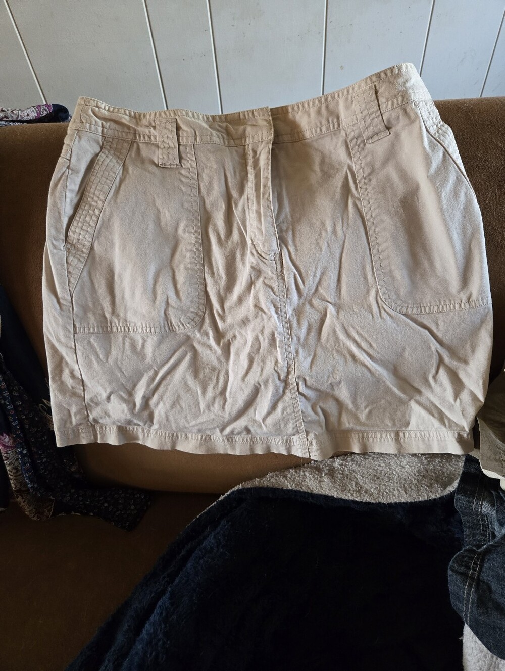Casual Beige Cotton Skort with Front Pockets